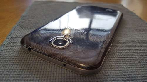 Samsung Galaxy S4 Black 16GB {7/10}