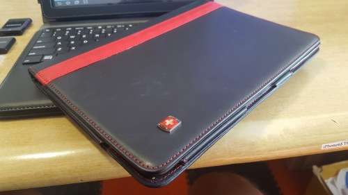 Samsung Galaxy Tab 10.1" White GT-P7500 {Good Condition!}