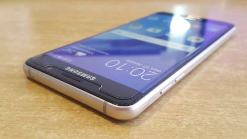 Galaxy A5 (2016 Edition) Gold 16GB {9.5/10 - Fantastic} (6 Month Warranty)