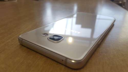 Galaxy A5 (2016 Edition) Gold 16GB {9.5/10 - Fantastic} (6 Month Warranty)