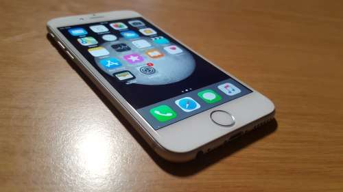 iPhone 6 16GB White(9/10)