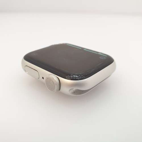 Apple Watch Series 5 40mm Silver - Cracked Screen