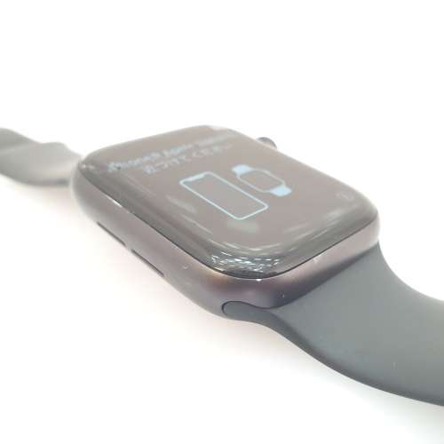 Apple Watch Series 5 44mm Space Gray - Cracked Screen