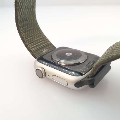 Apple Watch Series 4 Nike+ 40mm Silver - Cracked Screen