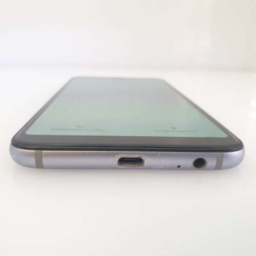 Samsung Galaxy A6 Plus 32GB - Cracked Screen