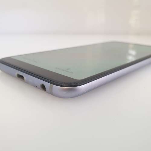 Samsung Galaxy A6 Plus 32GB - Cracked Screen