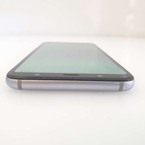 Samsung Galaxy A6 Plus 32GB - Cracked Screen