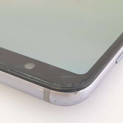 Samsung Galaxy A6 Plus 32GB - Cracked Screen