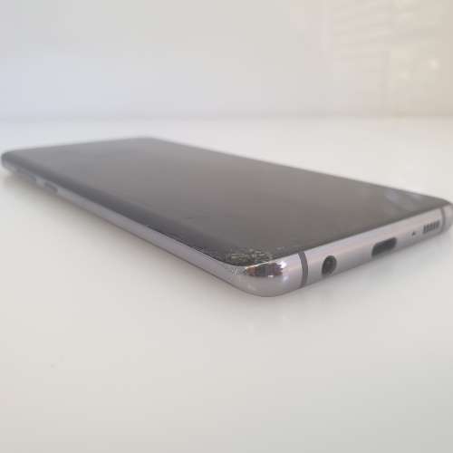 Samsung Galaxy S10 Plus - Dead LCD - For Parts