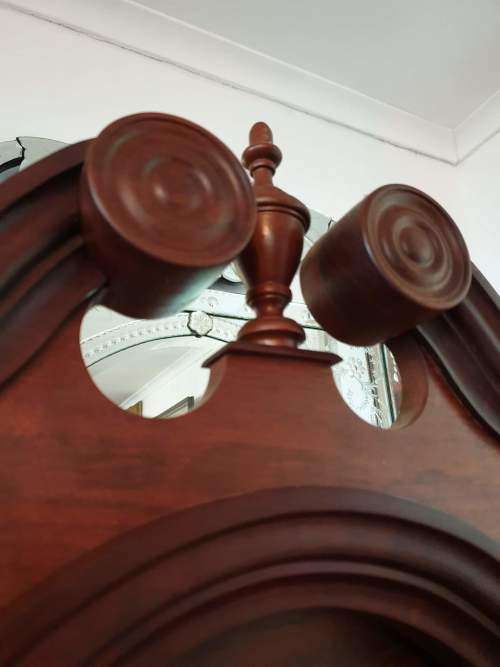 Stunning 3 Weight Chiming Pendulum Urgos Mahogany Grandfather Floor Clock. Keeps time perfectly!