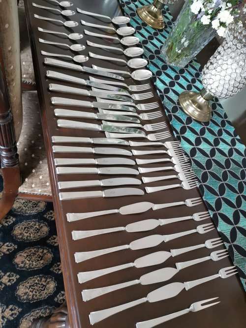 49 Piece WMF 90 Silver Plated Art Deco Cutlery for 6 Persons. Approximately 1925, Germany.