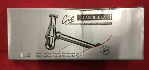 LA GIO BELLA BATHROOM ACCESSORIES LOT