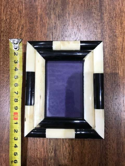 BOX OF 4 HANDMADE PICTURE FRAMES, 4 DIFFERENT STYLES AVAILABLE
