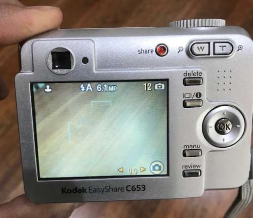 KODAK EASYSHARE C653 COMPACT DIGITAL CAMERA - TESTED and WORKING