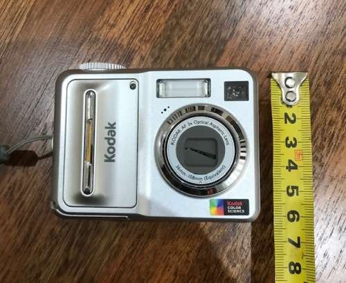 KODAK EASYSHARE C653 COMPACT DIGITAL CAMERA - TESTED and WORKING
