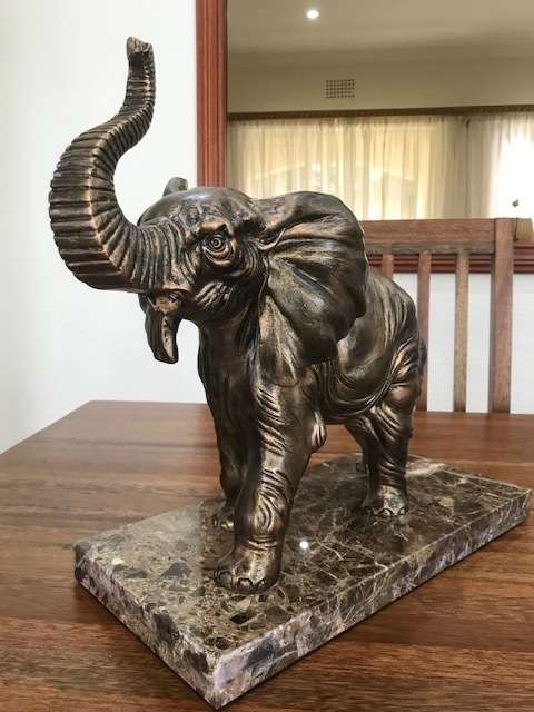 STUNNING - LARGE BRONZE COLORED RESIN CAST ELEPHANT ON MARBLE BASE