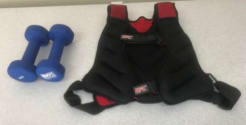 UFC WEIGHTED VEST PLUS SET OF 3KG DUMBELLS
