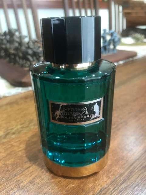 100% ORIGINAL - CAROLINA HERRERA TUBEROSE - UNISEX -100ML BOTTLE (BIGGEST BOTTLE)