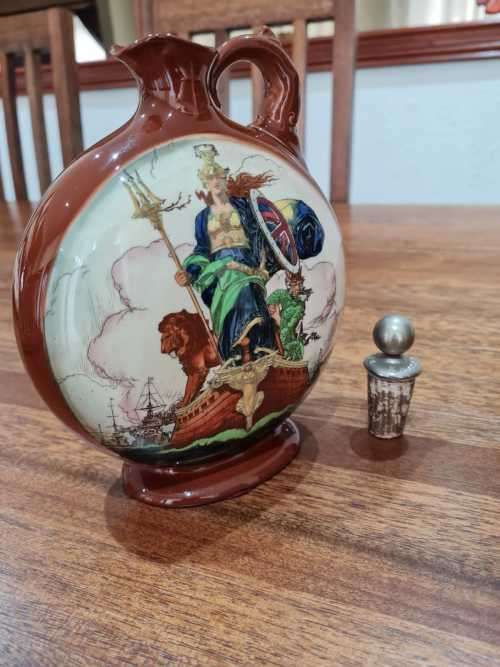 RARE -  Royal Doulton Kingsware Dewars Whisky Peace Circular Flask/Decanter No.181 Rd670019