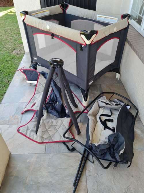 Chicco Lullaby Playard - used but in great condition