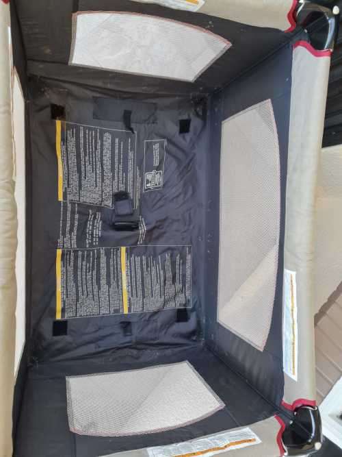 Chicco Lullaby Playard - used but in great condition