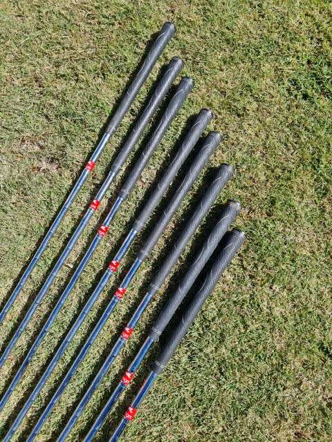 SLAZENGER FIRESTEEL 10 PIECE GOLF CLUB AND DRIVER SET - LIKE NEW