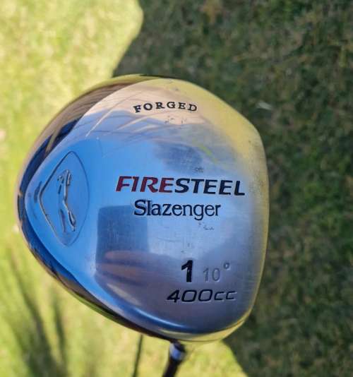 SLAZENGER FIRESTEEL 10 PIECE GOLF CLUB AND DRIVER SET - LIKE NEW