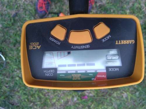 Garrett Ace 200i Metal Detector