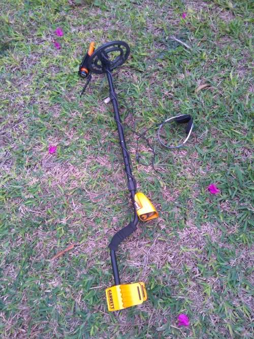 Garrett Ace 200i Metal Detector