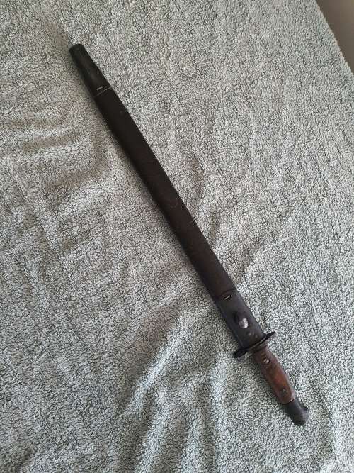 Antique British Pattern 1907 Sword Bayonet by Sanderson with Scabbard, made in April 1916