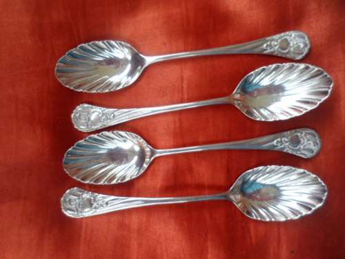 4 ATTRACTIVE TEASPOONS MADE IN SHEFFIELD