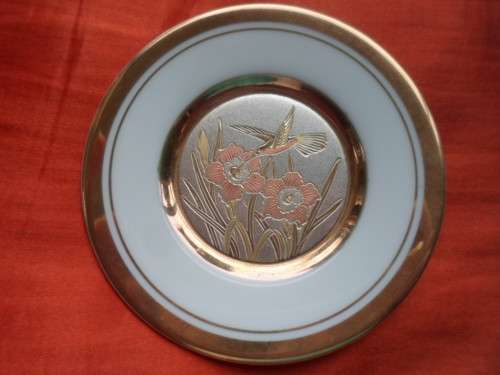 LOVELY CHOKIN PIN TRAY. 24K GOLD EDGED