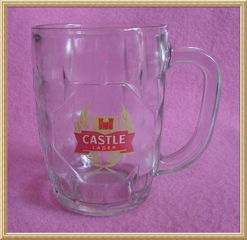 Castle 500ml Glass Beer Mug from Blisful