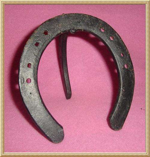 Lucky Cast- Iron Horse Shoe from Blisful