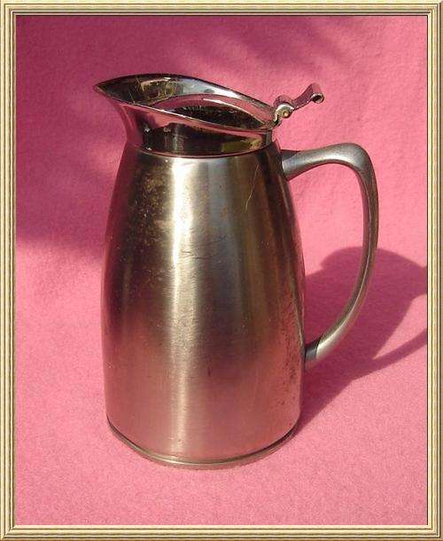 Vintage Solid Lidded Flask from Blisful