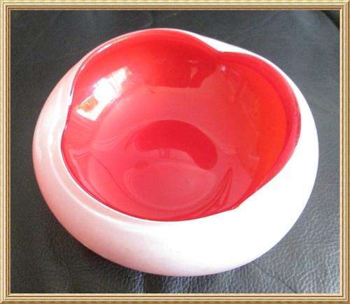 Murano Res & White Bowl from Blisful