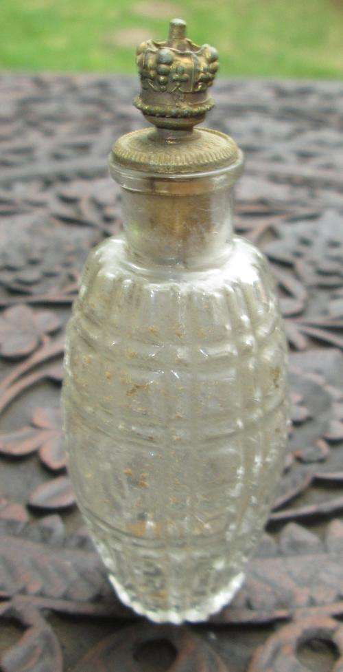 Vintage Pressed Glass Scent Bottle with Crown Stop from Blisful