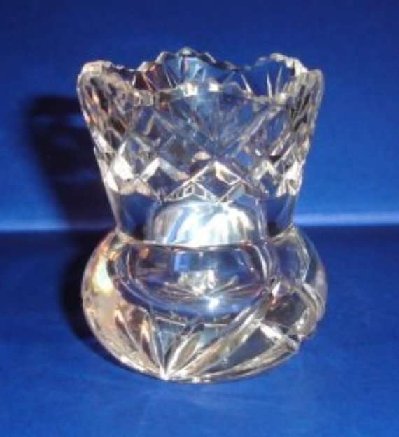 DINKY CUT GLASS VASE from BLISFUL