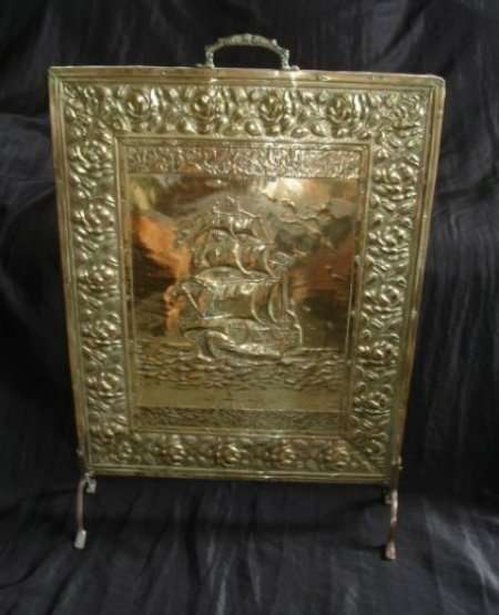 BRASS NAUTICAL FIRE SCREEN from BLISFUL