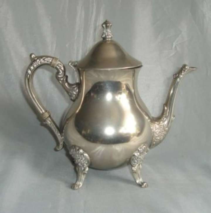 SILVER TEA POT from BLISFUL