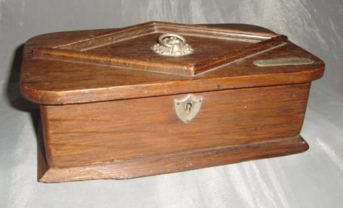 OAK CIGARETTE BOX from BLISFUL