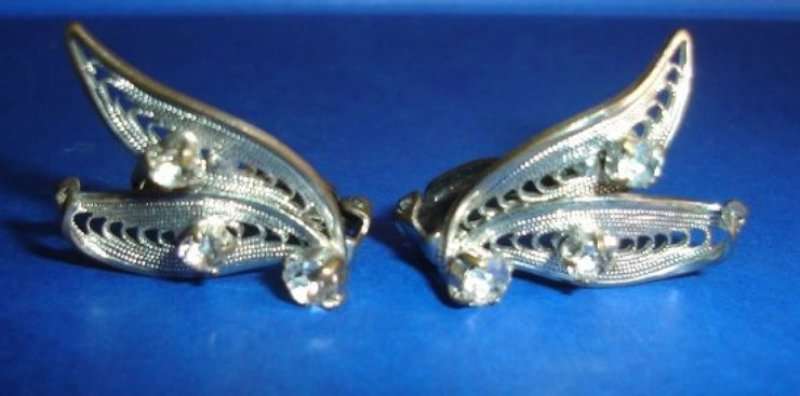 PAIR of MARQUISITE EARRINGS from BLISFUL