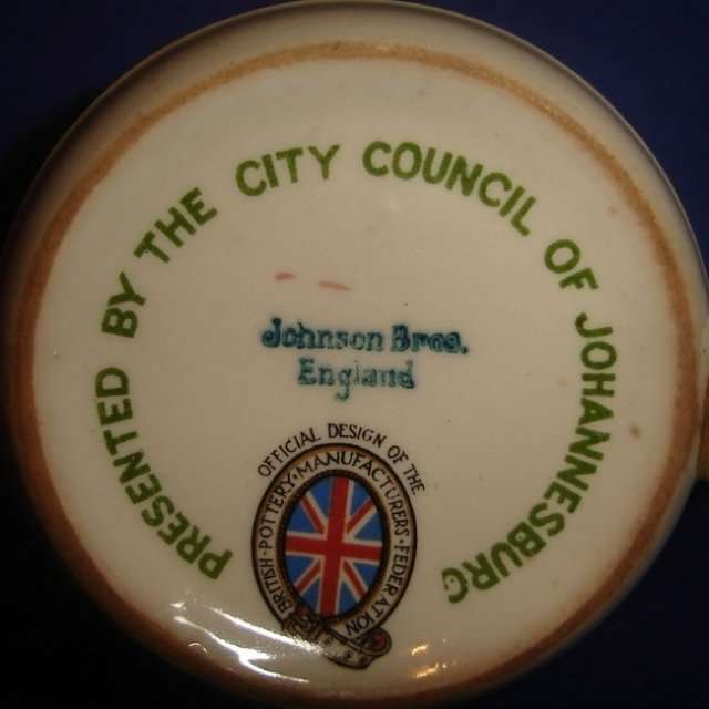 1937 JOHANNESBURG CITY COUNCIL CORONATION MUG from BLISFUL