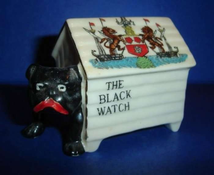 CRESTED DOG in KENNEL from BLISFUL