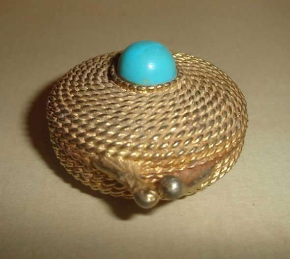 ESTEE LAUDER EUE SHADOW COMPACT from BLISFUL