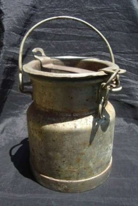 HALF GALLON MILK PALE/CAN from BLISFUL