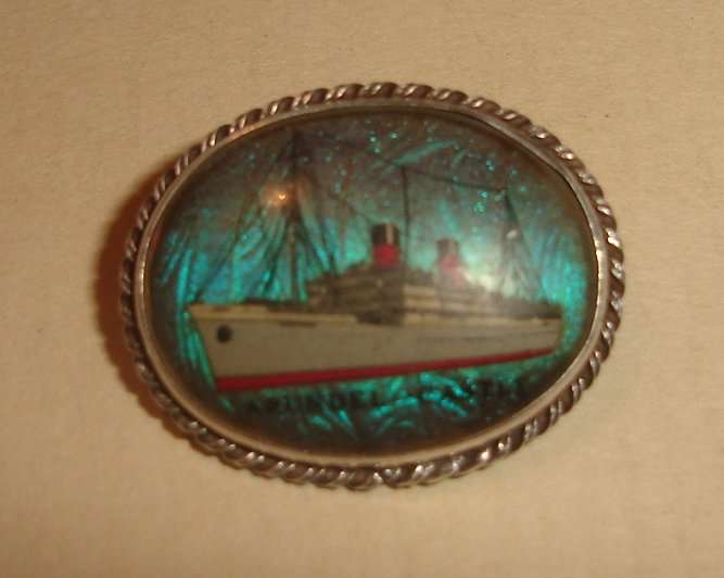 1921 - STERLING SILVER ARUNDEL CASTLE BROOCH from BLISFUL