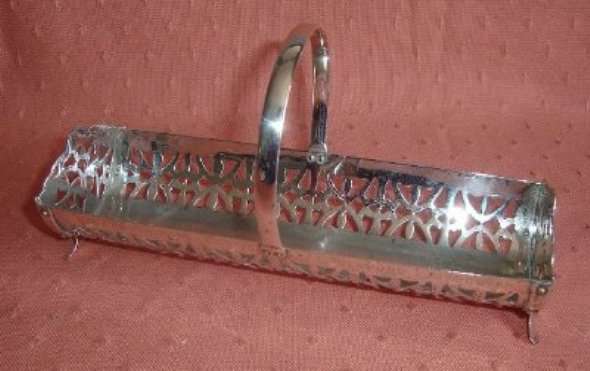 1953 ENGLISH FOOTED PIERCED BARREL SHAPE BISCUIT BASKET from BLISFUL