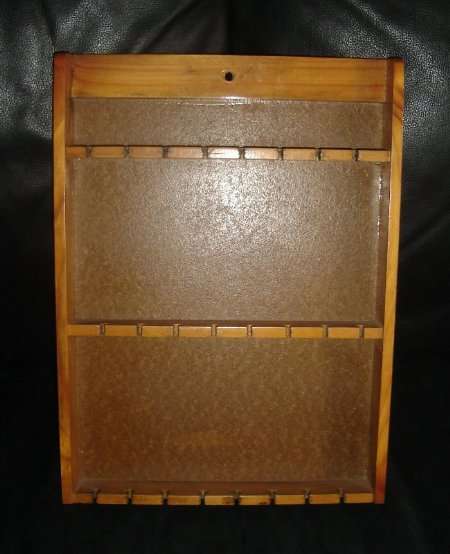 WOODEN COLLECTABLE SPOON WALL RACK from BLISFUL