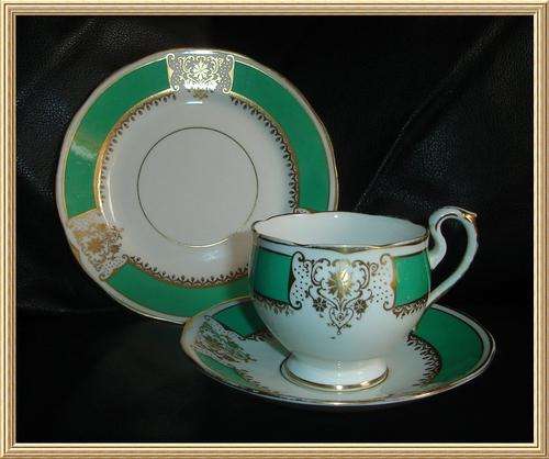 c1932 ENGLISH SALISBURY CHINA BRADLEYS FOOTED TRIO from BLISFUL